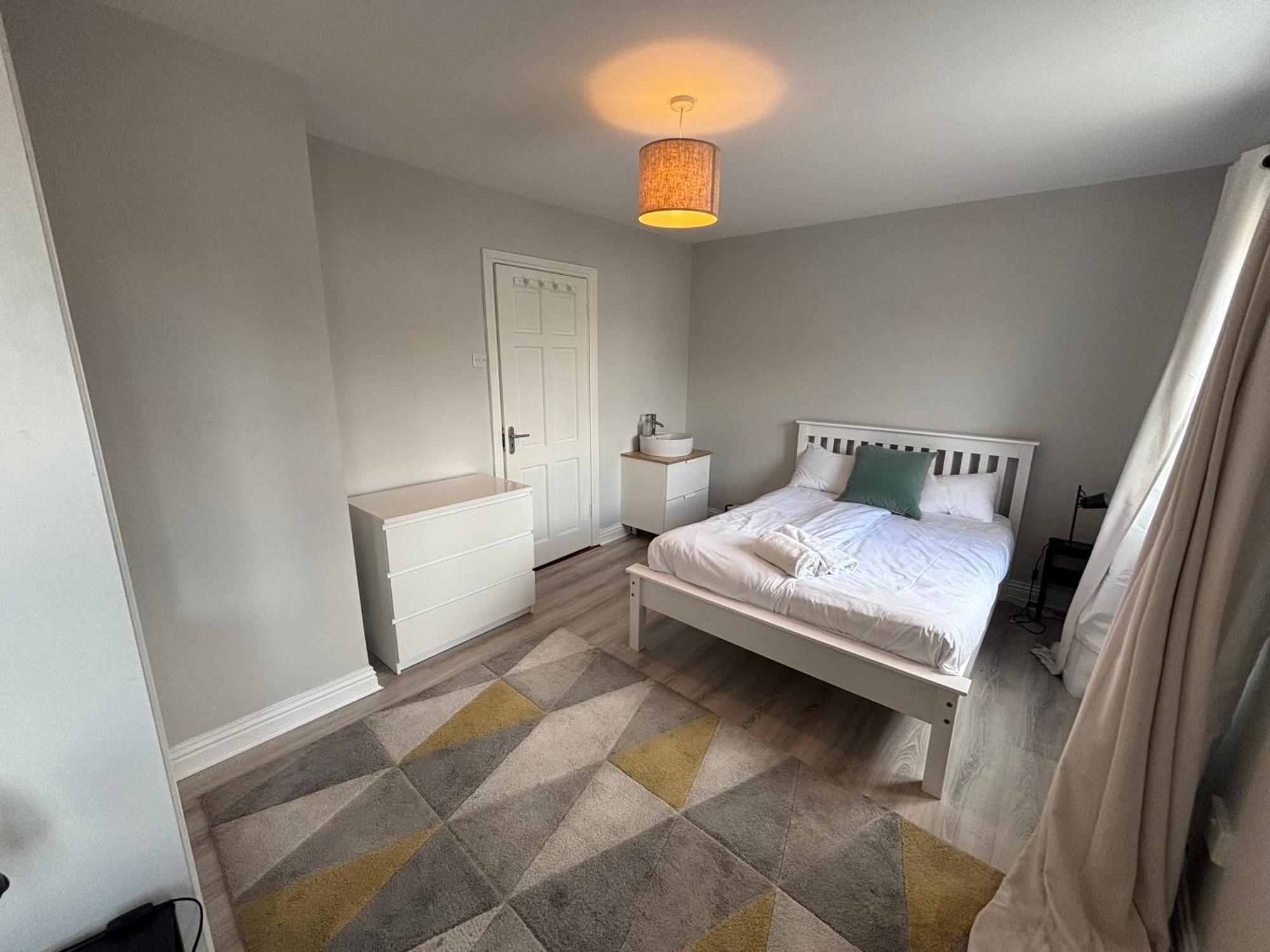 Central, Comfortable And Spacious 4 Bed Duplex Dublin Exterior photo