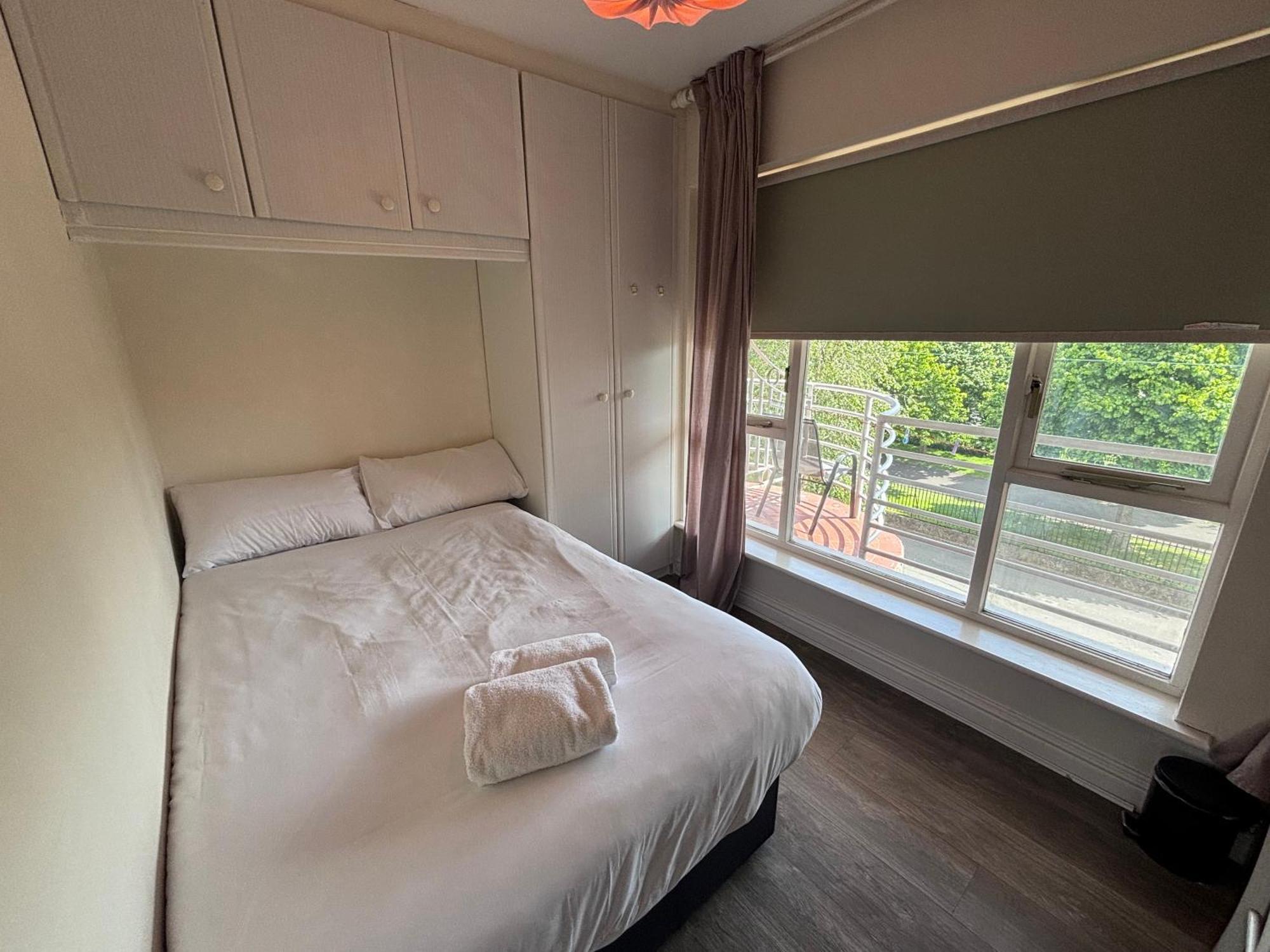 Central, Comfortable And Spacious 4 Bed Duplex Dublin Exterior photo